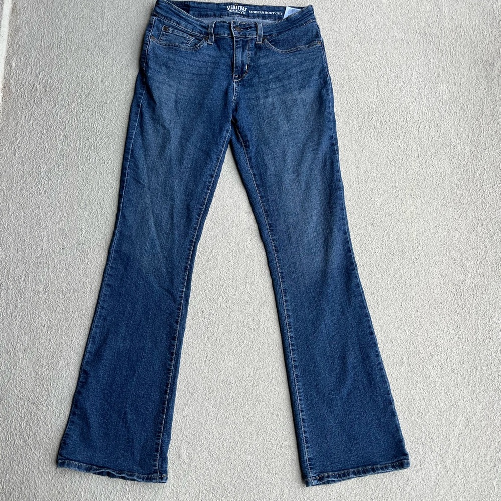 Vintage Levi Strauss & Co (Levi’s) dark wash low rise bootcut jeans